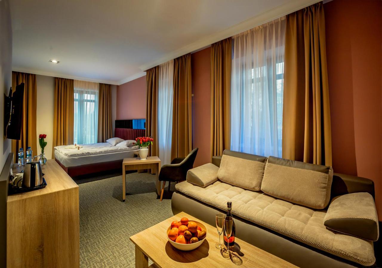 Akacja Medical Resort Ciechocinek Ngoại thất bức ảnh