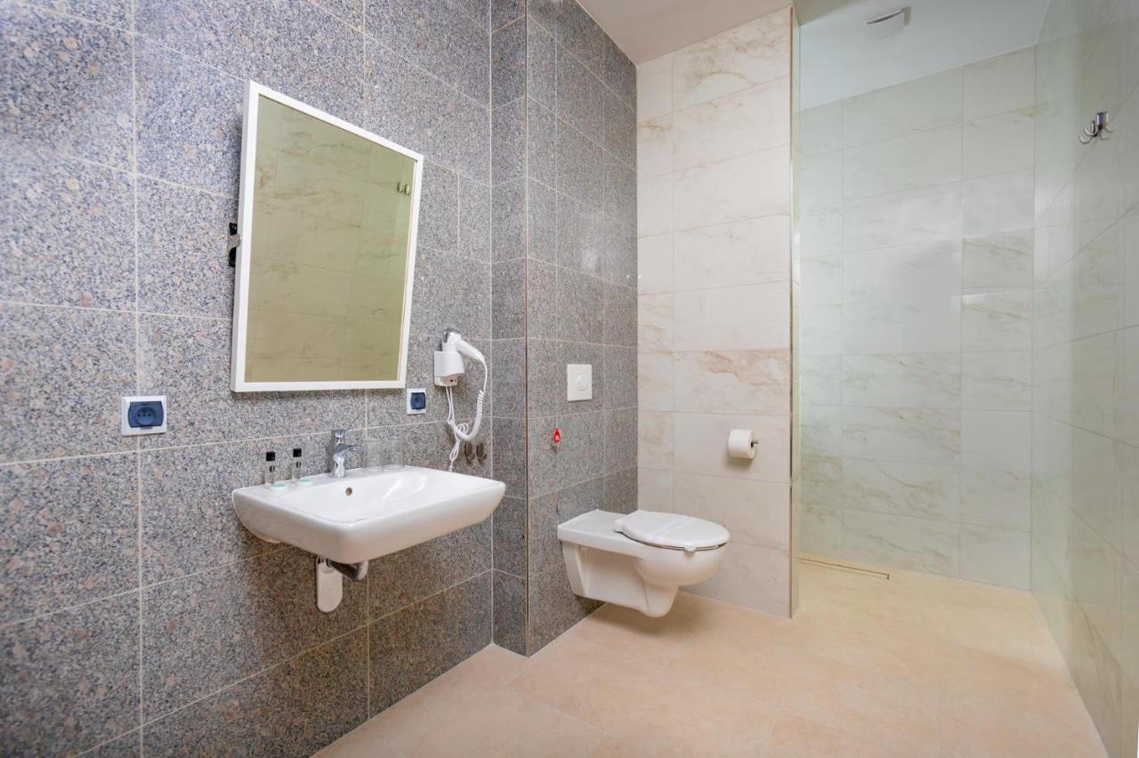 Akacja Medical Resort Ciechocinek Ngoại thất bức ảnh